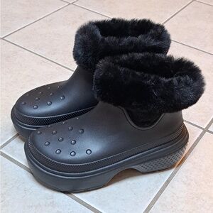Crocs Stomp Lined Boots BLACK with faux-fur trim - Wmns sz 10